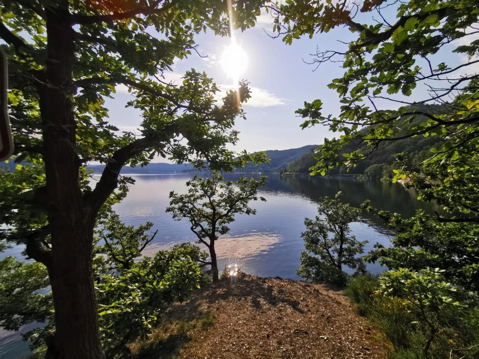 Ferienhaus Schoene Aussicht Ferienwohnung Gelb Hemfurth-Edersee Экстерьер фото