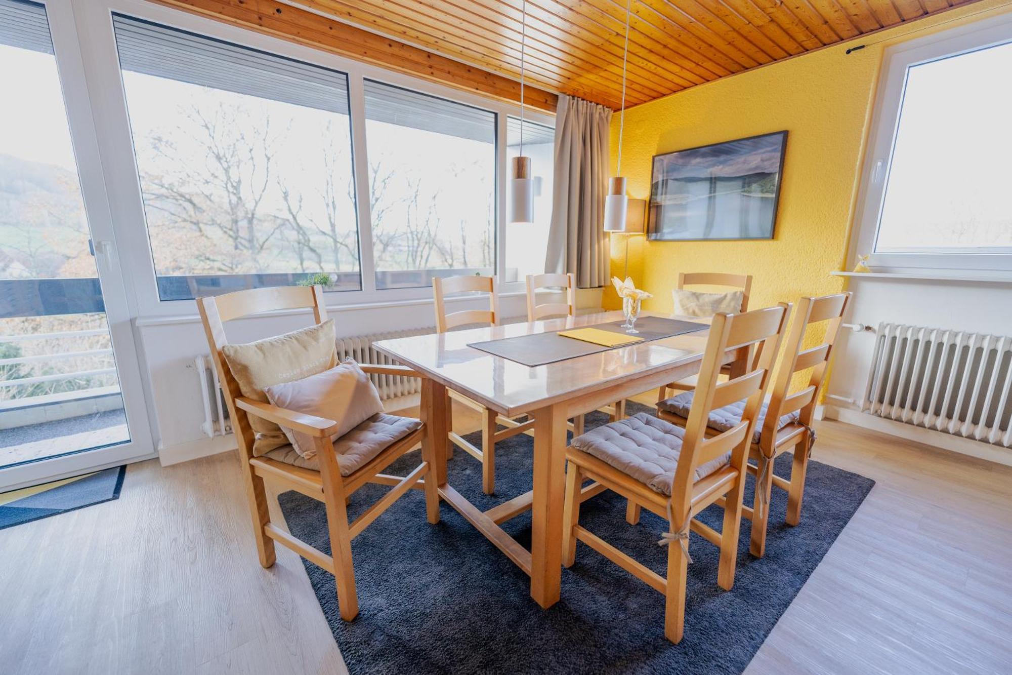 Ferienhaus Schoene Aussicht Ferienwohnung Gelb Hemfurth-Edersee Экстерьер фото
